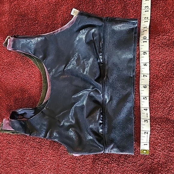 3 STUNNING OFFLINE BY AERIE THE HUGGERCACKLE SPORTS BRAS - Picture 9 of 12